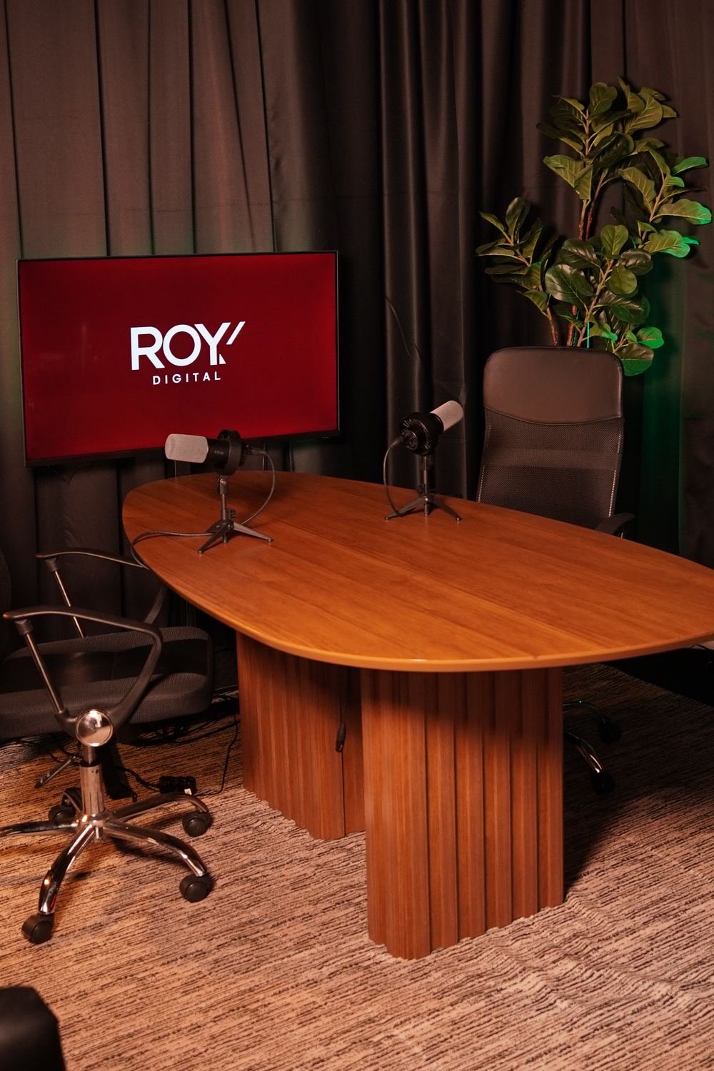 Sala de Negócios: mesa